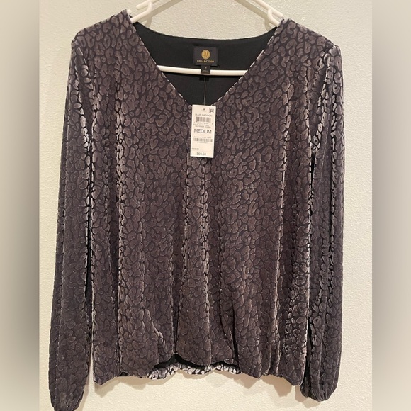 NWT JM Collection Silver velvet Cheetah print blouse. Size M - Picture 1 of 6